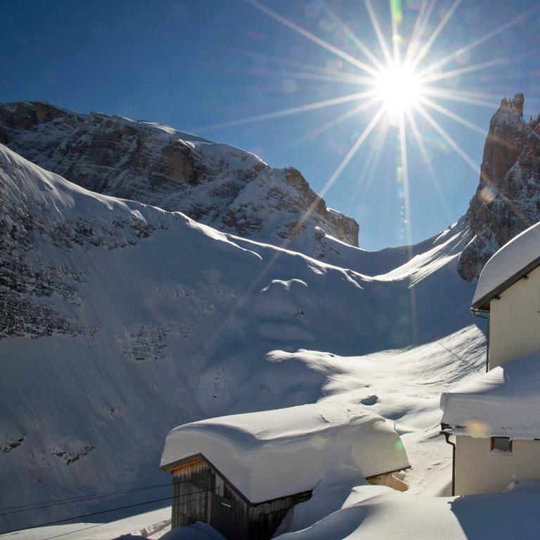 1357-zsgigmondirunde-20140224